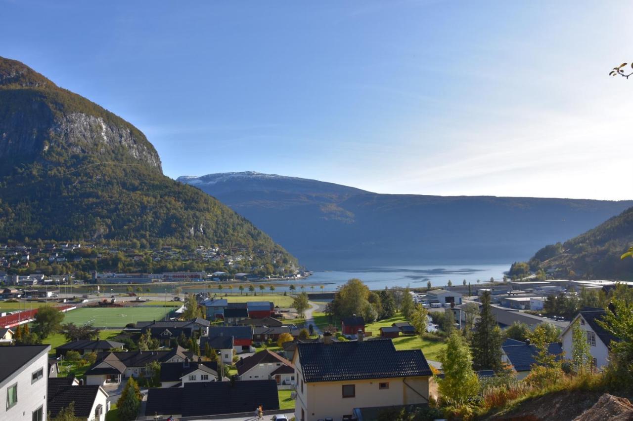 Stryn House - Hotel & Apartments Dış mekan fotoğraf