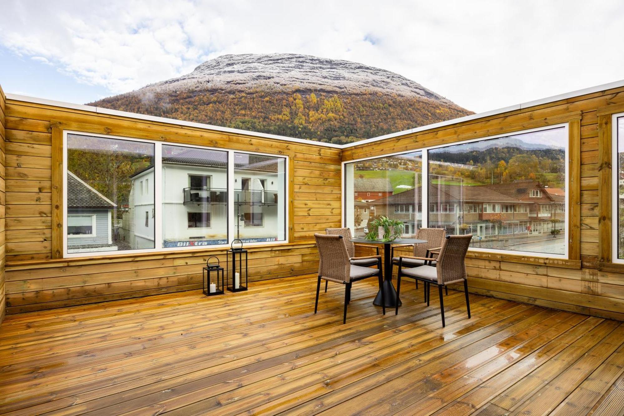 Stryn House - Hotel & Apartments Dış mekan fotoğraf