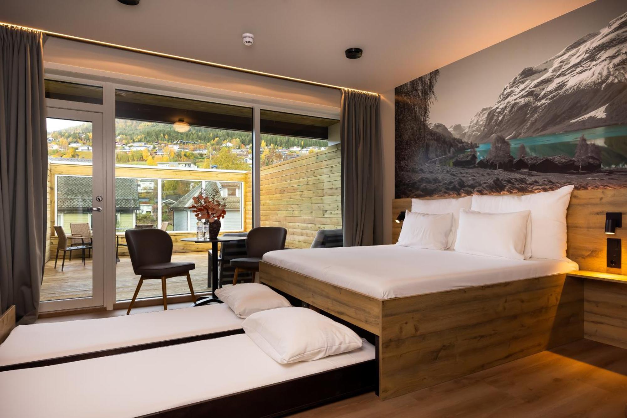 Stryn House - Hotel & Apartments Dış mekan fotoğraf