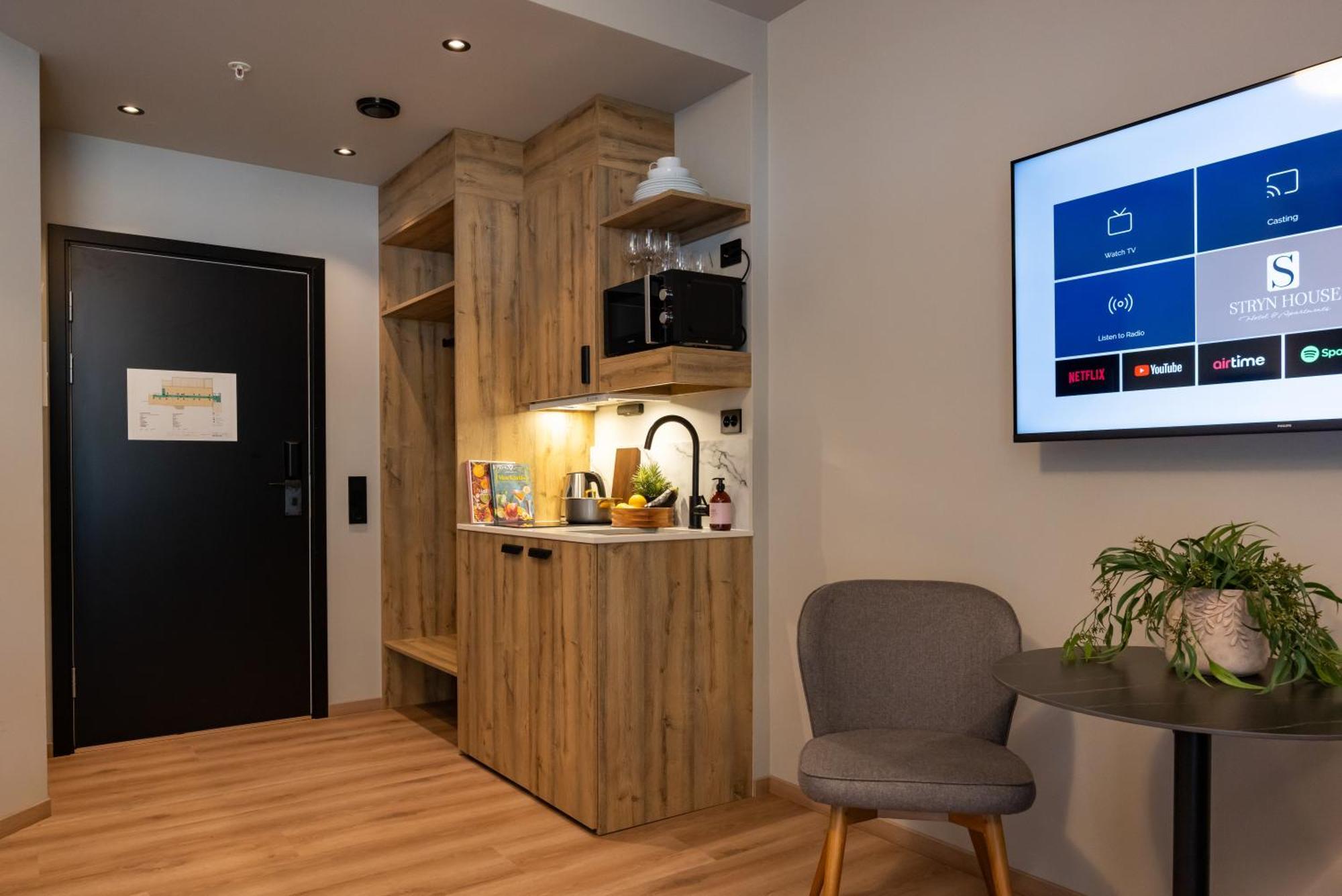 Stryn House - Hotel & Apartments Dış mekan fotoğraf