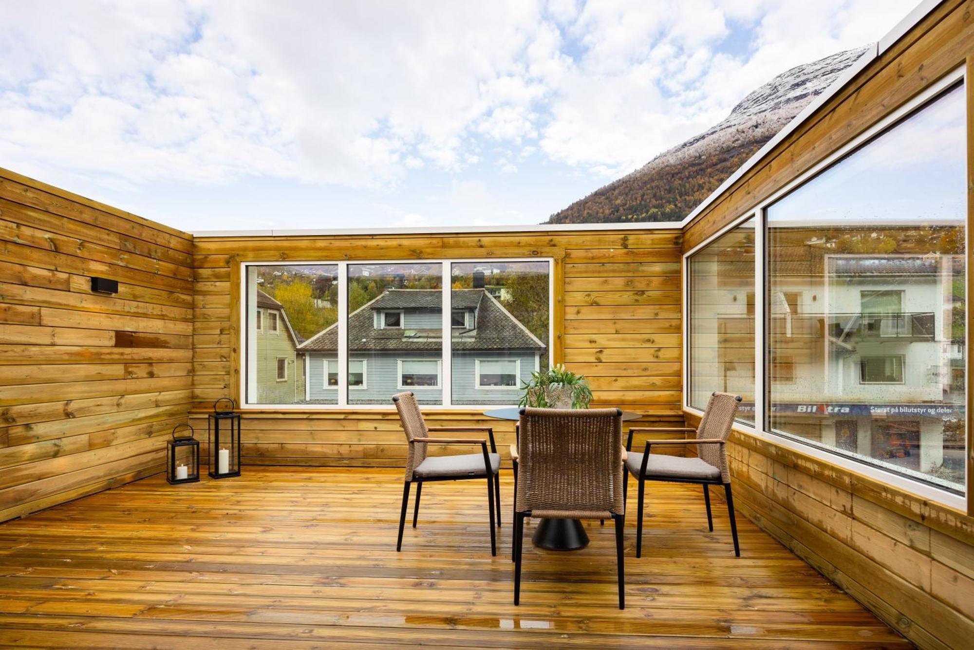 Stryn House - Hotel & Apartments Dış mekan fotoğraf